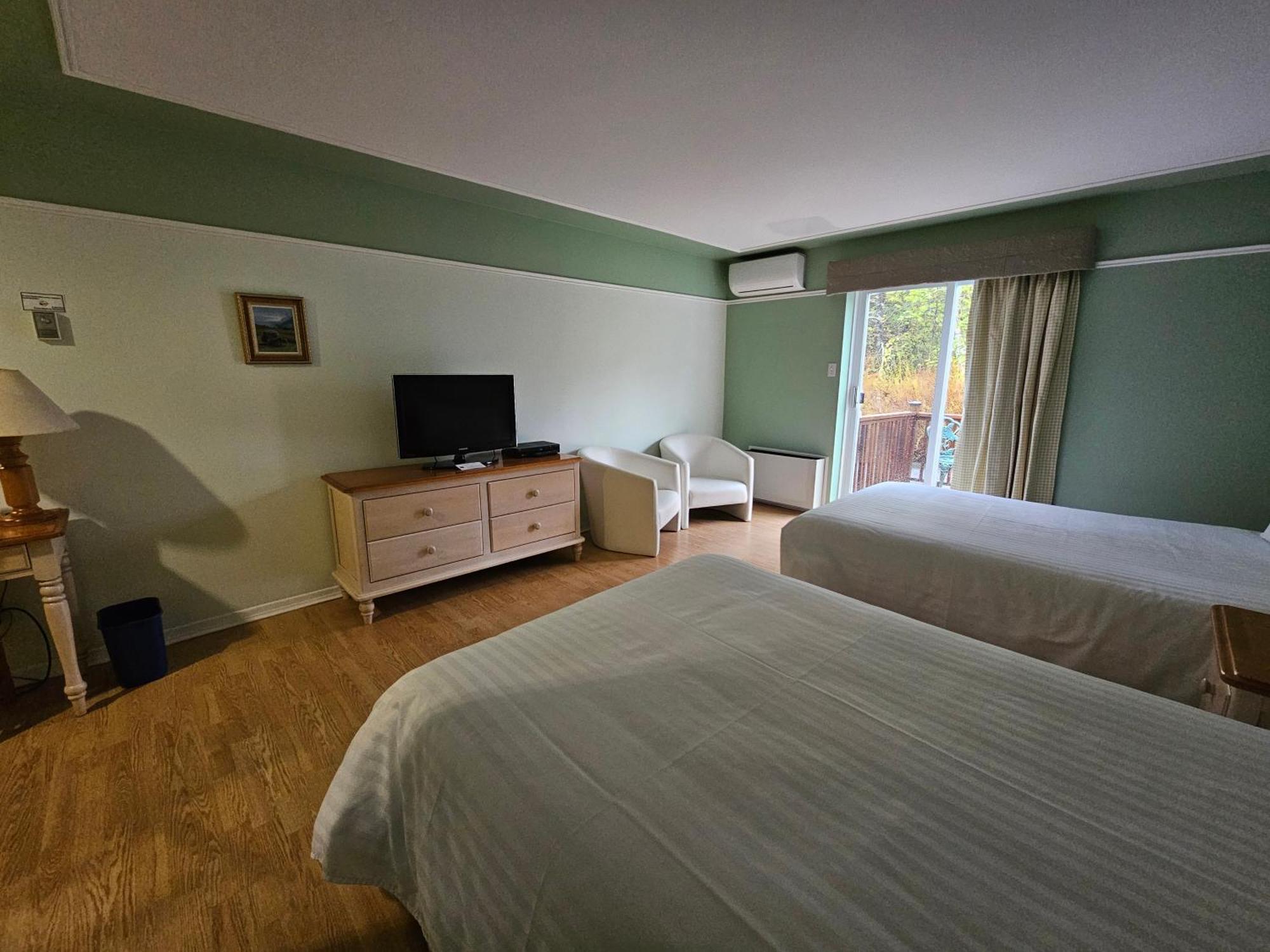 Hotel Au Petit Berger La Malbaie Zewnętrze zdjęcie