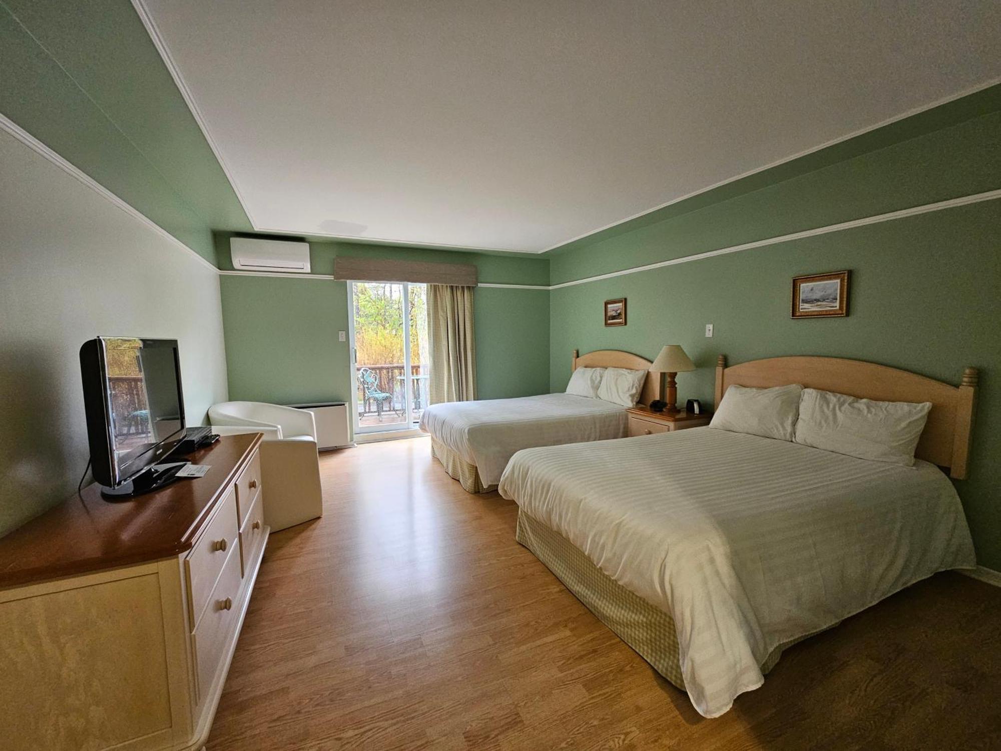 Hotel Au Petit Berger La Malbaie Zewnętrze zdjęcie