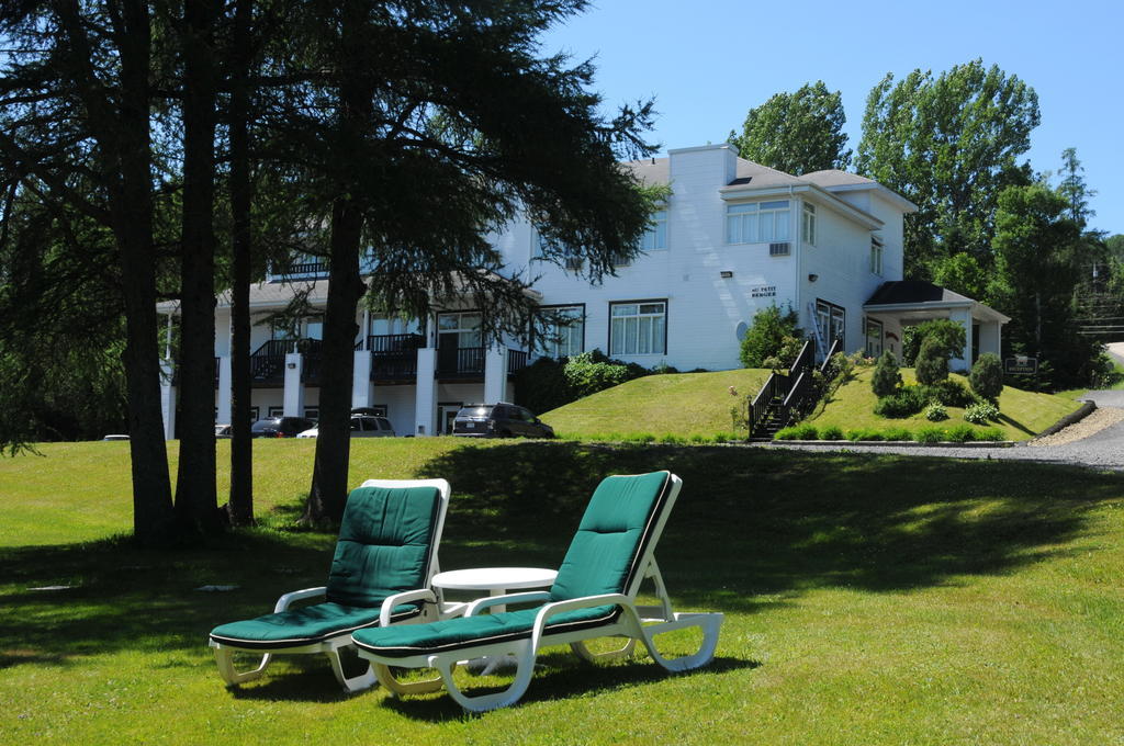 Hotel Au Petit Berger La Malbaie Zewnętrze zdjęcie