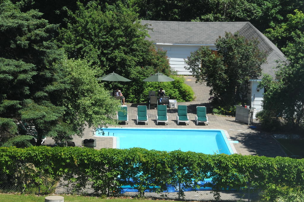 Hotel Au Petit Berger La Malbaie Zewnętrze zdjęcie